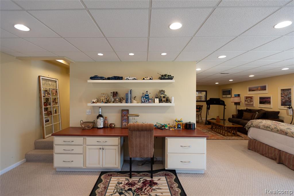 7988 Hillside Lakes Drive, Brighton, MI 48116 — Photo 58