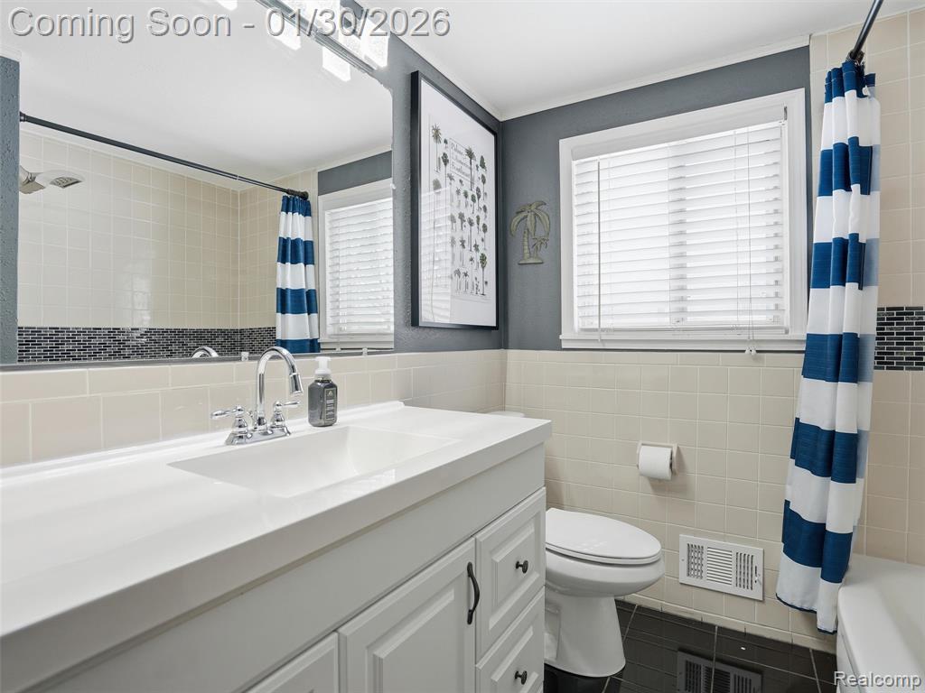 43638 Bockley Drive, Sterling Heights, MI 48313 — Photo 14