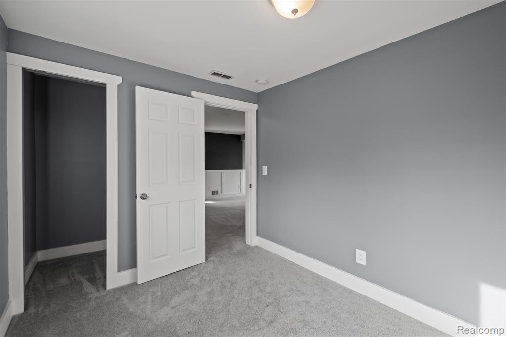405 W Liberty Street, Milford, MI 48381 — Photo 19