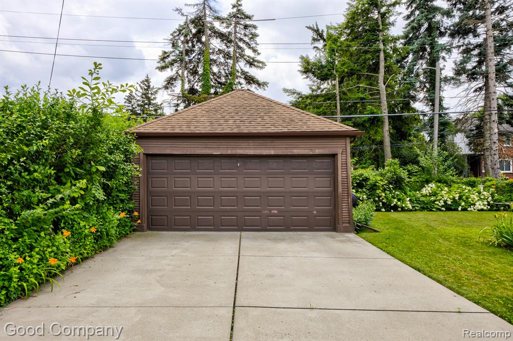 515 W Golden Gate, Highland Park, MI 48203 — Photo 58
