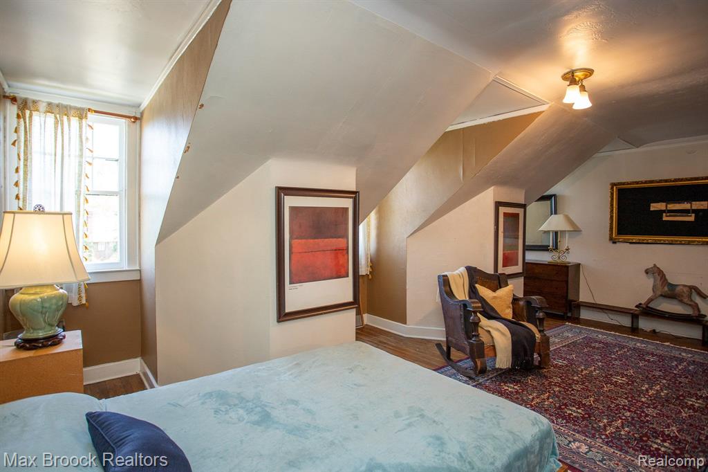 736 CHICAGO Boulevard, Detroit, MI 48202 — Photo 72