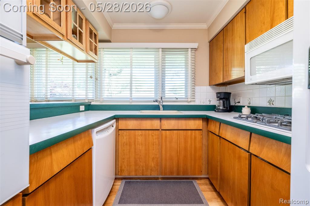 3621 Berkshire Drive, Bloomfield Hills, MI 48301 — Photo 9