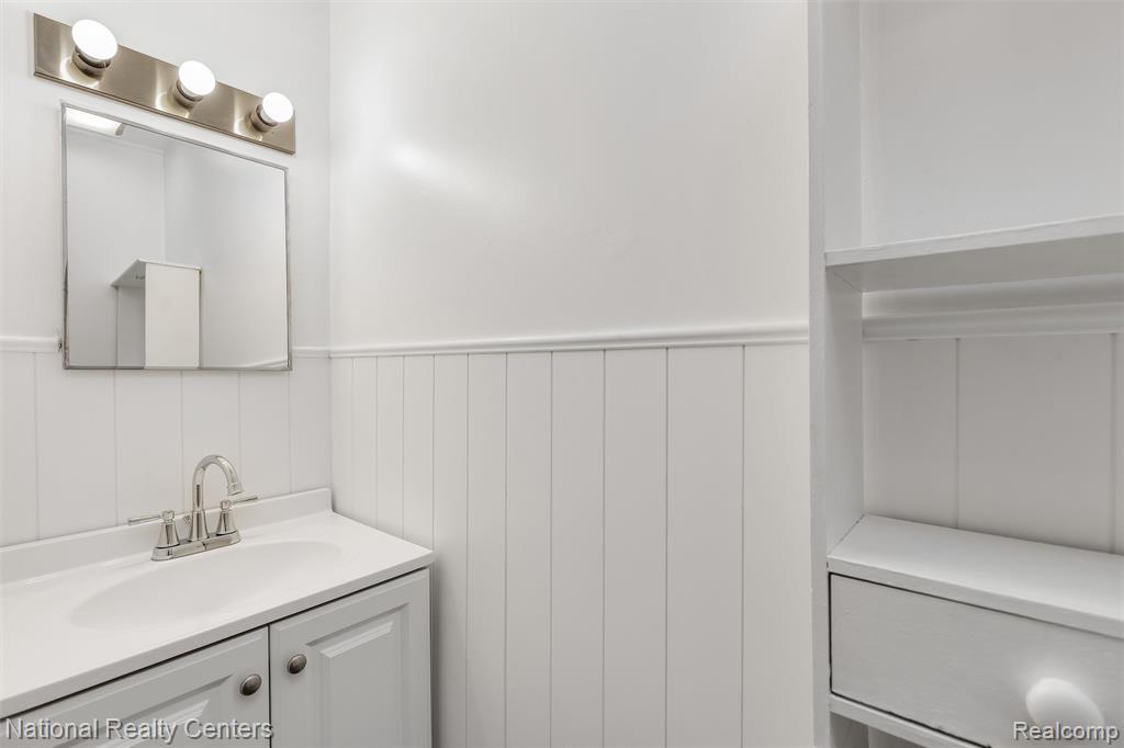 7528 Studebaker Avenue, Warren, MI 48091 — Photo 14