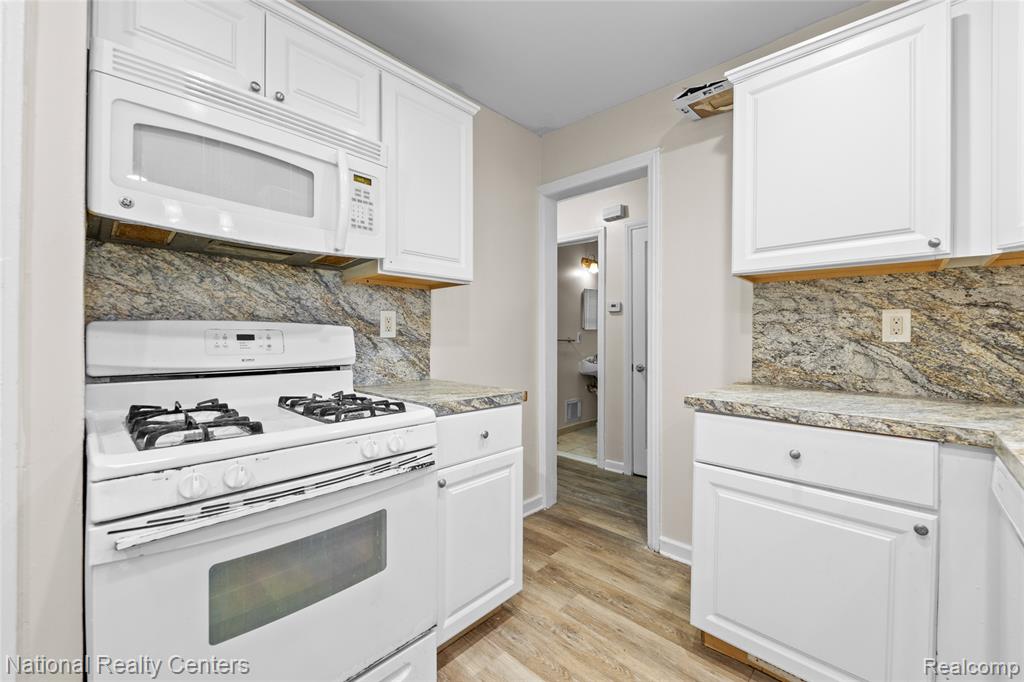 7635 Ashton Avenue, Detroit, MI 48228 — Photo 5