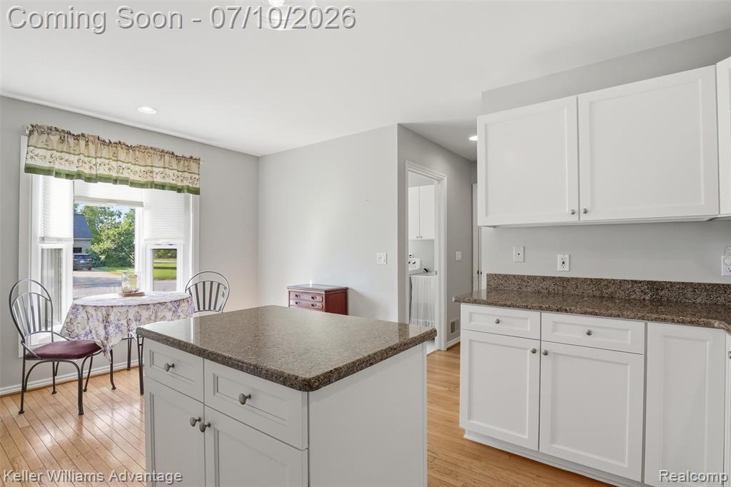 9722 Sunnywood Trail, South Lyon, MI 48178 — Photo 15