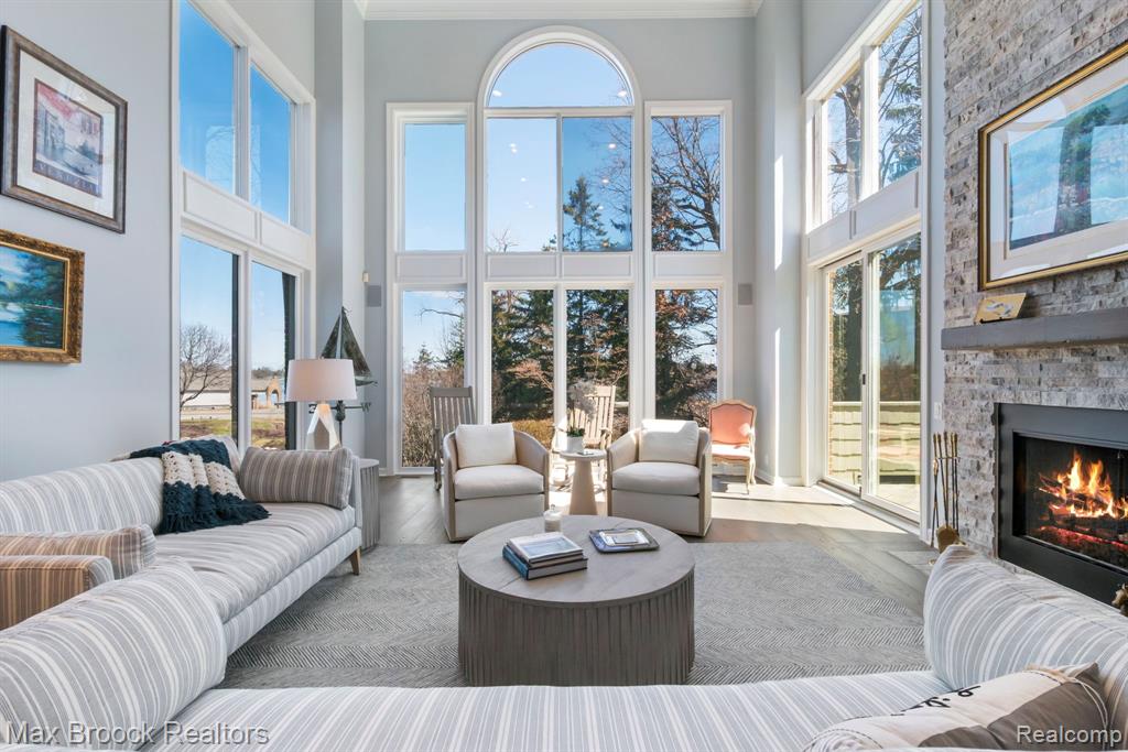 3828 PINE LAKE KNOLL Drive, West Bloomfield, MI 48324 — Photo 16