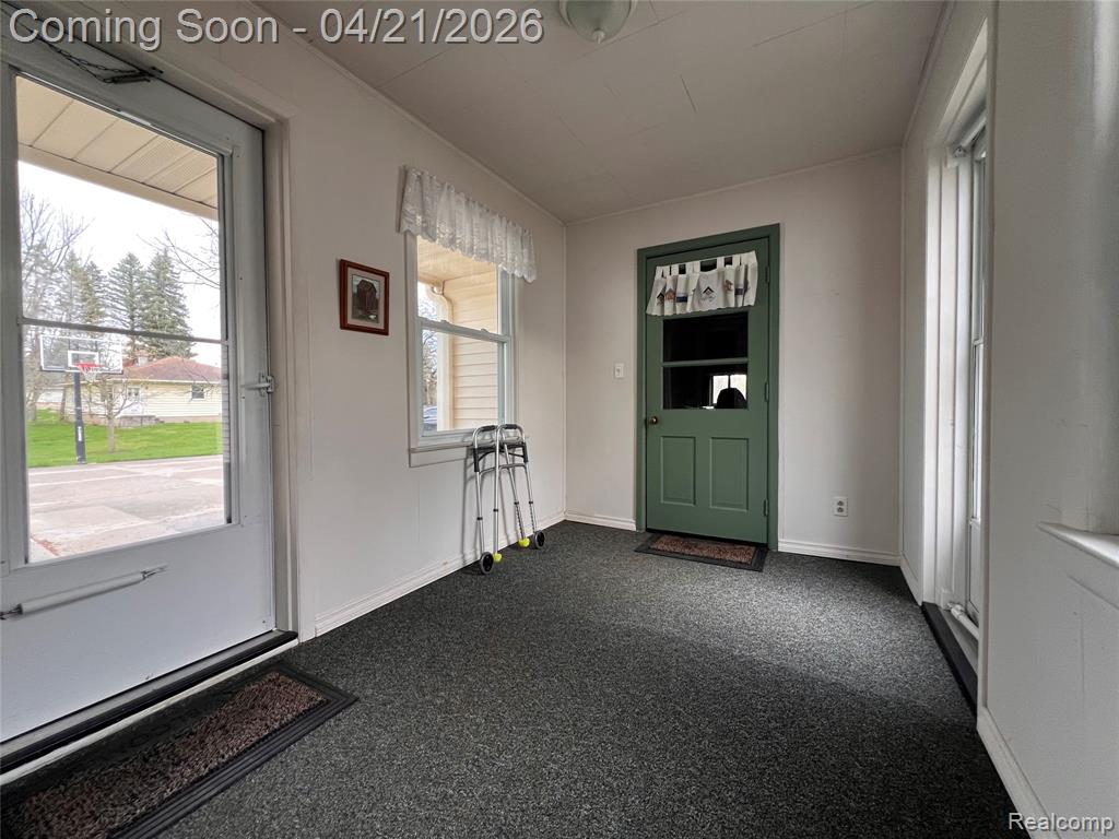8299 Ridge Road, Goodrich Vlg, MI — Photo 9