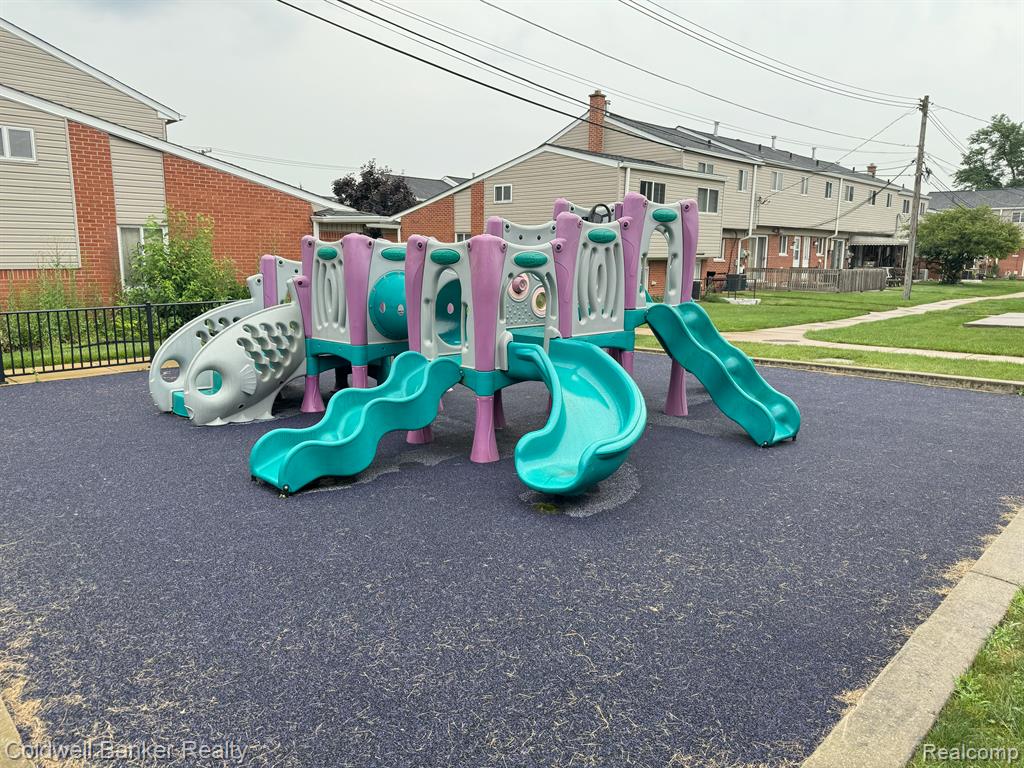 29028 MANCHESTER Street, Westland, MI — Photo 17