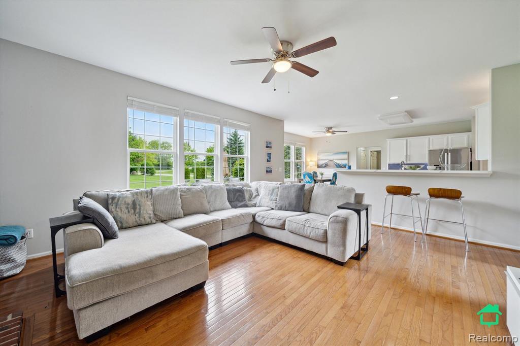 49110 MANHATTAN Circle, Canton, MI 48188 — Photo 14