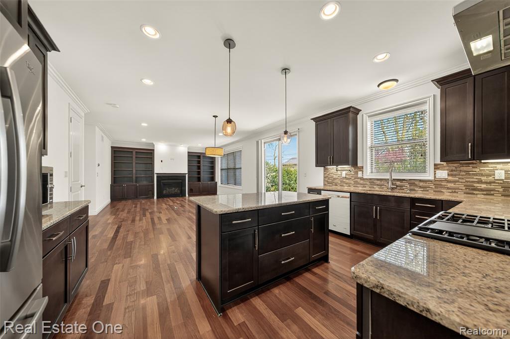 4702 Mankato Avenue, Royal Oak, MI 48073 — Photo 18
