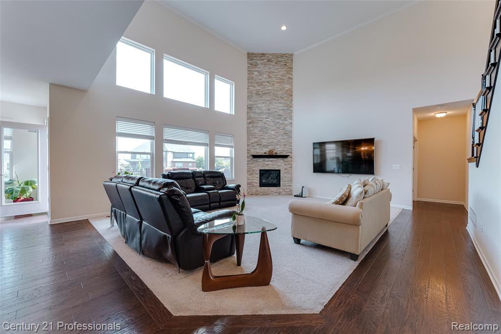 6776 Portsman Court, Canton, MI 48187 — Photo 39