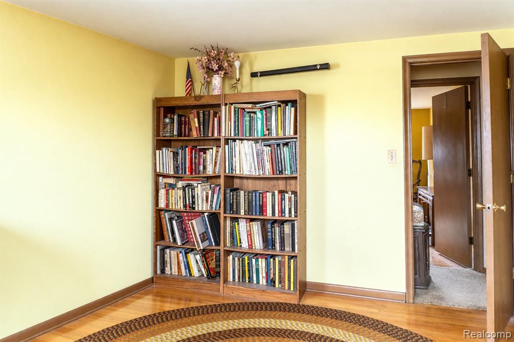 8362 Sunburst, Center Line, MI 48015 — Photo 52