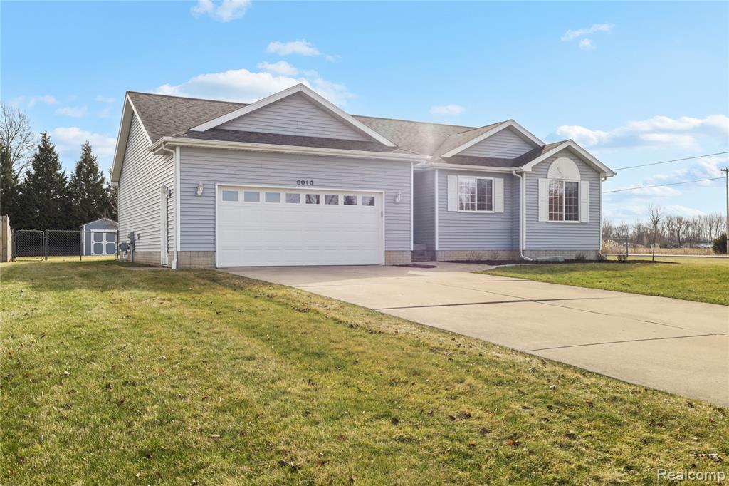 8010 Corbin Court, Mount Morris, MI 48458 — Photo 33