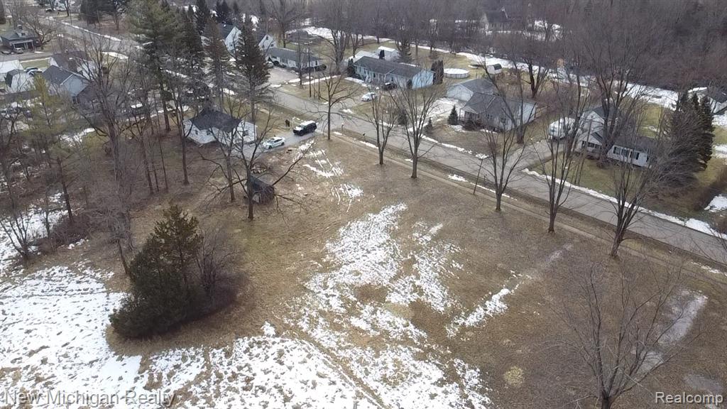 5390 BROBECK Street, Flint, MI 48532 — Photo 6