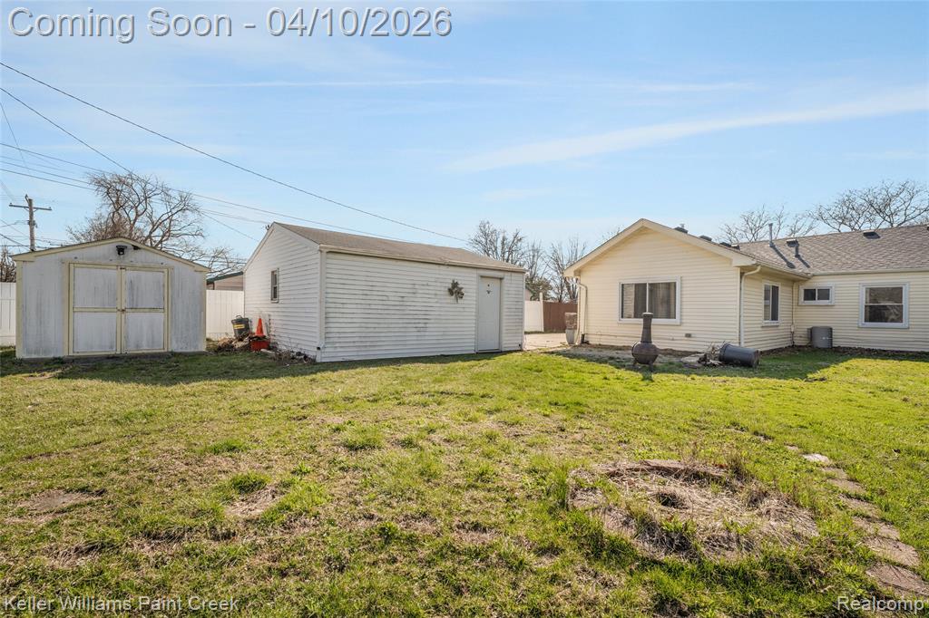 26414 Waldorf Street, Roseville, MI 48066 — Photo 29