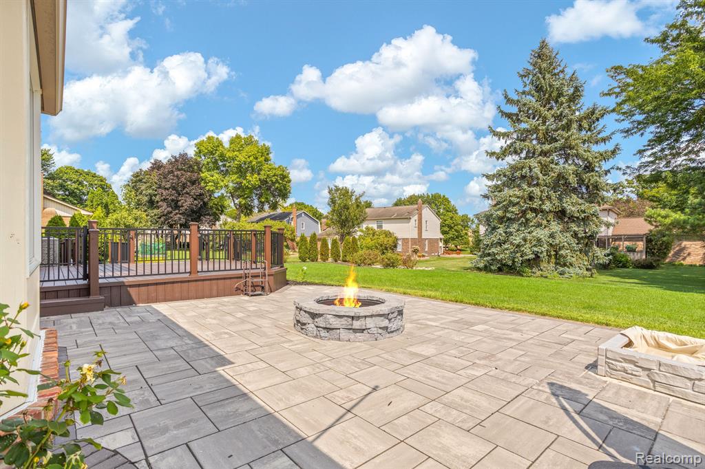 45550 DENISE, Plymouth, MI 48170 — Photo 40