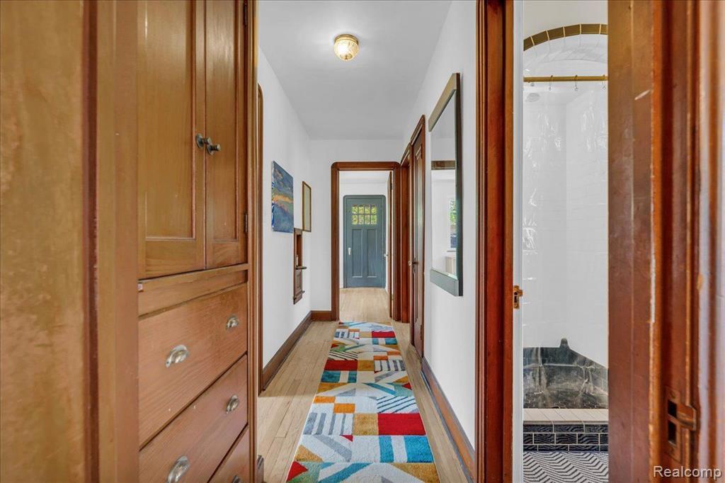 5253 GRAYTON Street, Detroit, MI 48224 — Photo 19