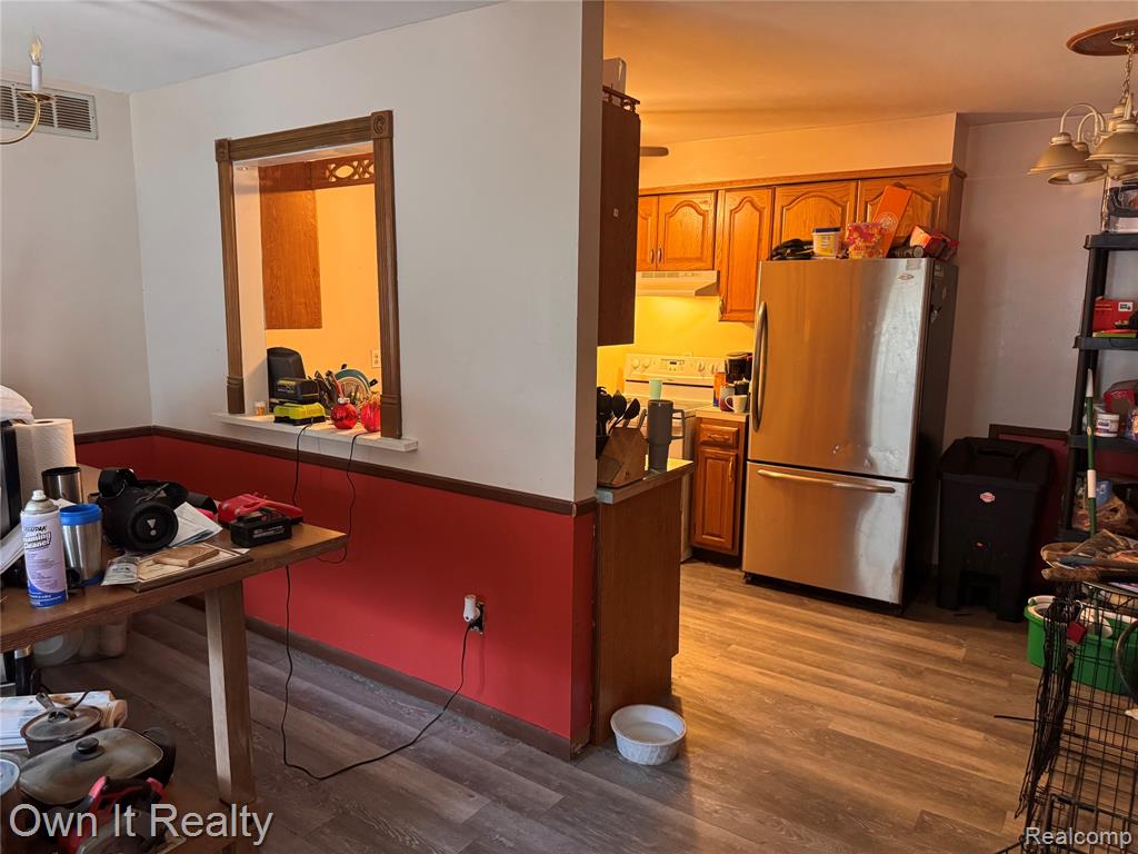 30072 Cherry Hill Road, Garden City, MI — Photo 7