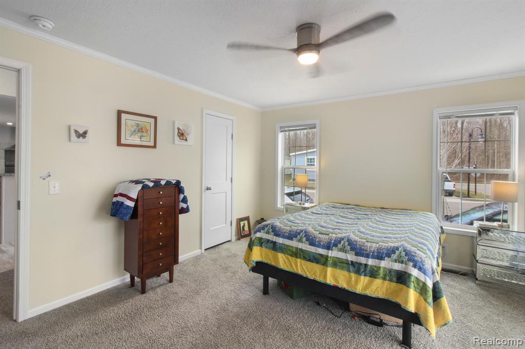 10748 EDWARDS Lane, Willis, MI 48191 — Photo 18