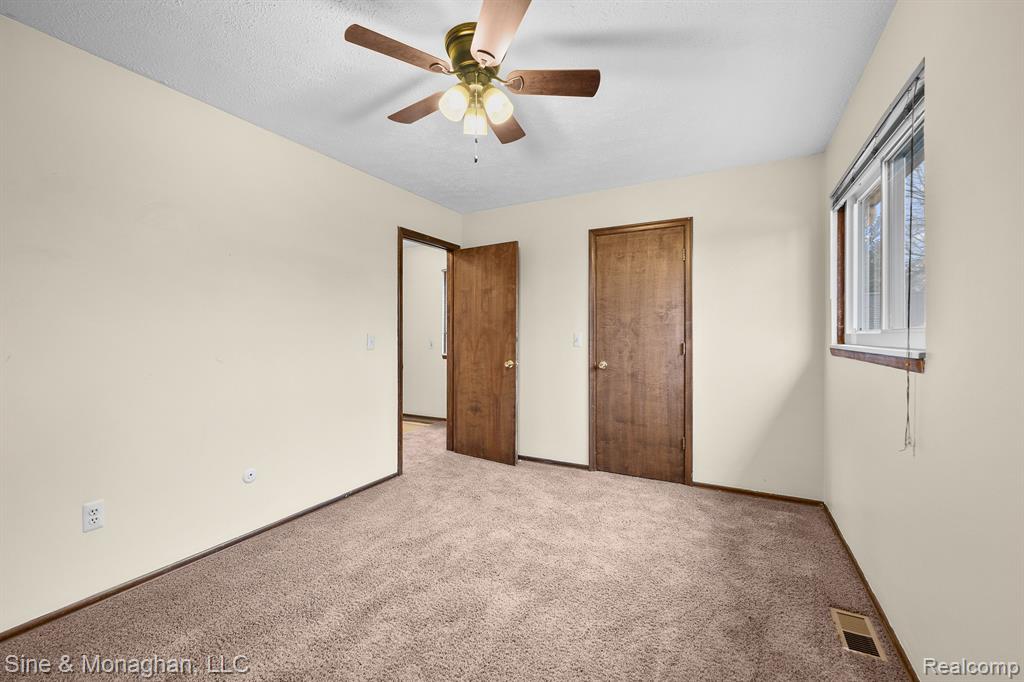 74 PARE Street, Clawson, MI — Photo 10