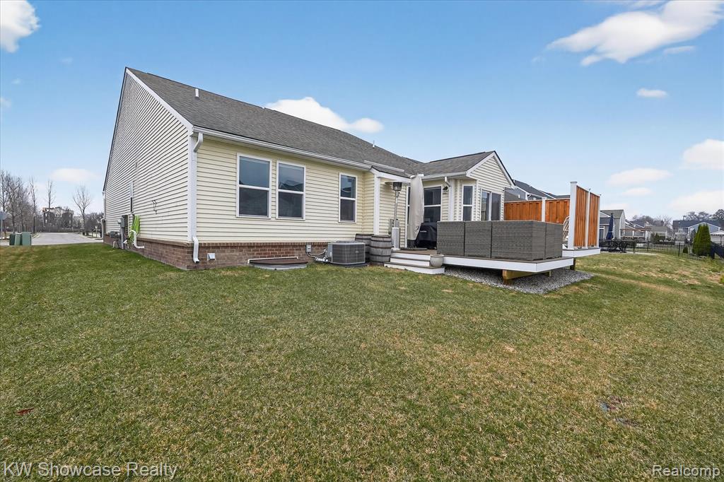 3108 Theodore E, Wixom, MI 48393 — Photo 46
