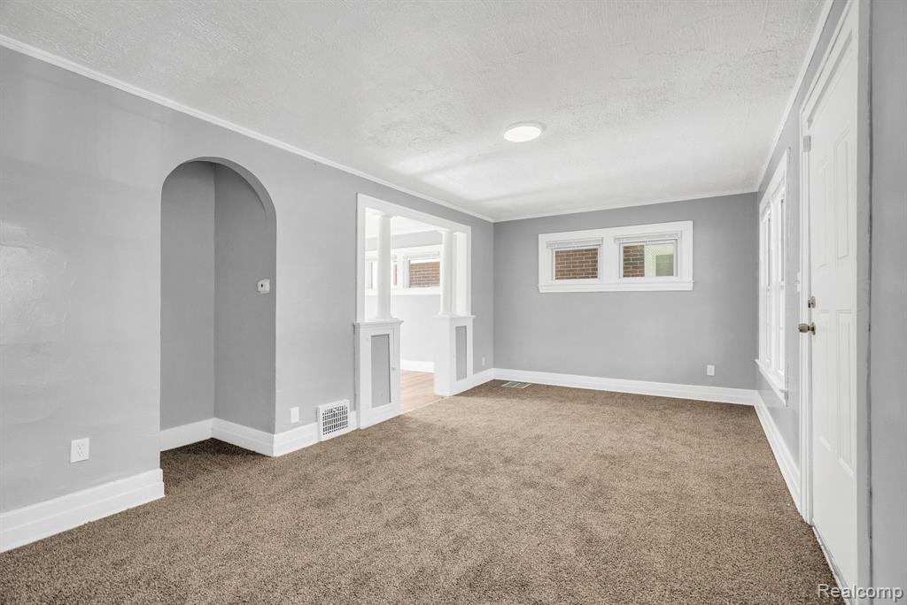 5137 Saint Clair Street, Detroit, MI 48213 — Photo 7