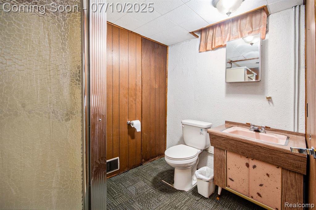 6147 Dwight Street, Dearborn Heights, MI 48127 — Photo 17