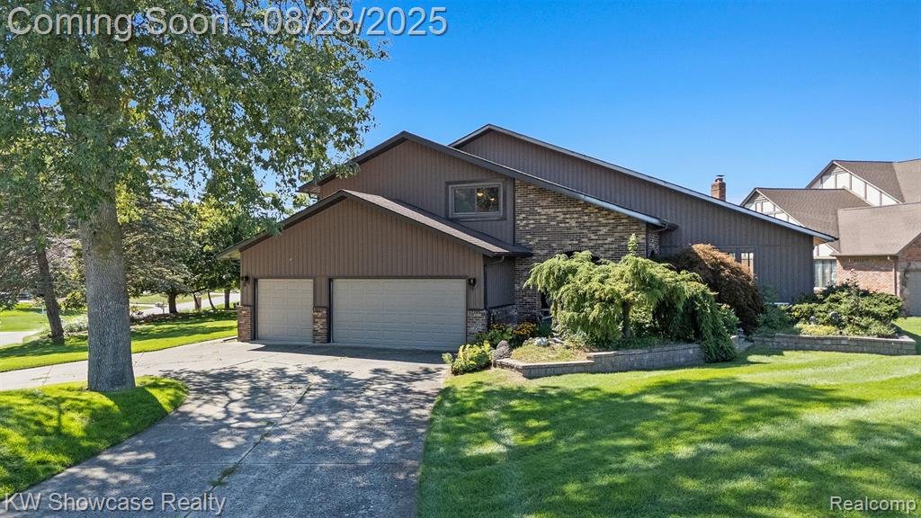 48150 Lake Valley Drive, Shelby Twp, MI 48317 — front exterior