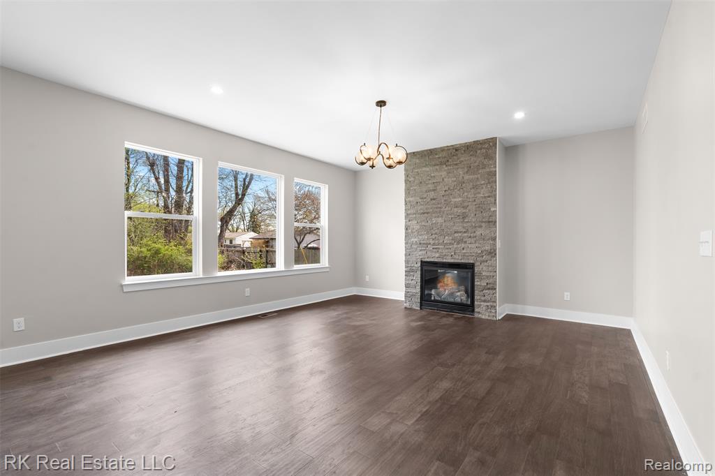 47260 Dequindre Road E, Shelby Twp, MI 48317 — Photo 11