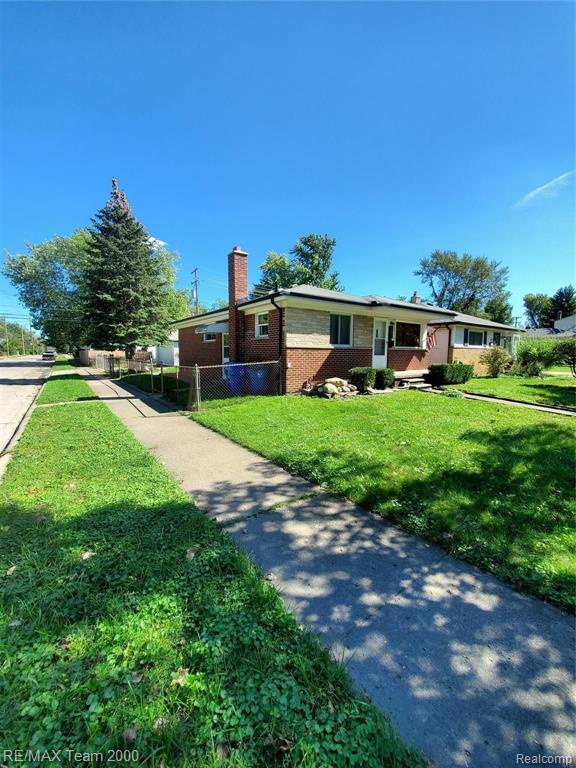 5605 MERRICK Street, Dearborn Heights, MI 48125 — Photo 2