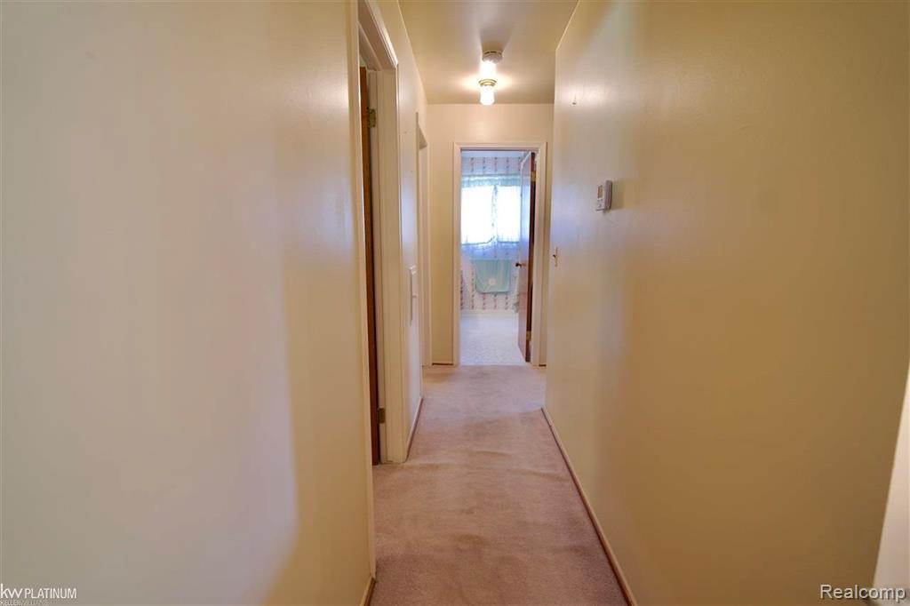 13325 Iowa Drive, Warren, MI 48088 — Photo 9