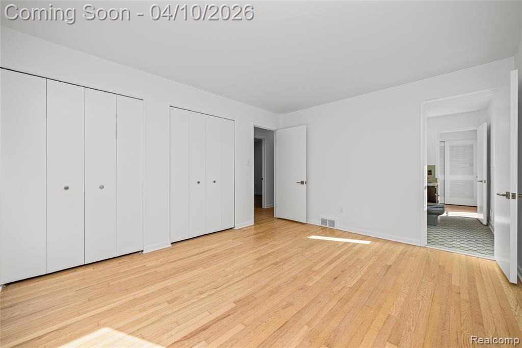 7077 Brookridge Drive, West Bloomfield, MI — Photo 28
