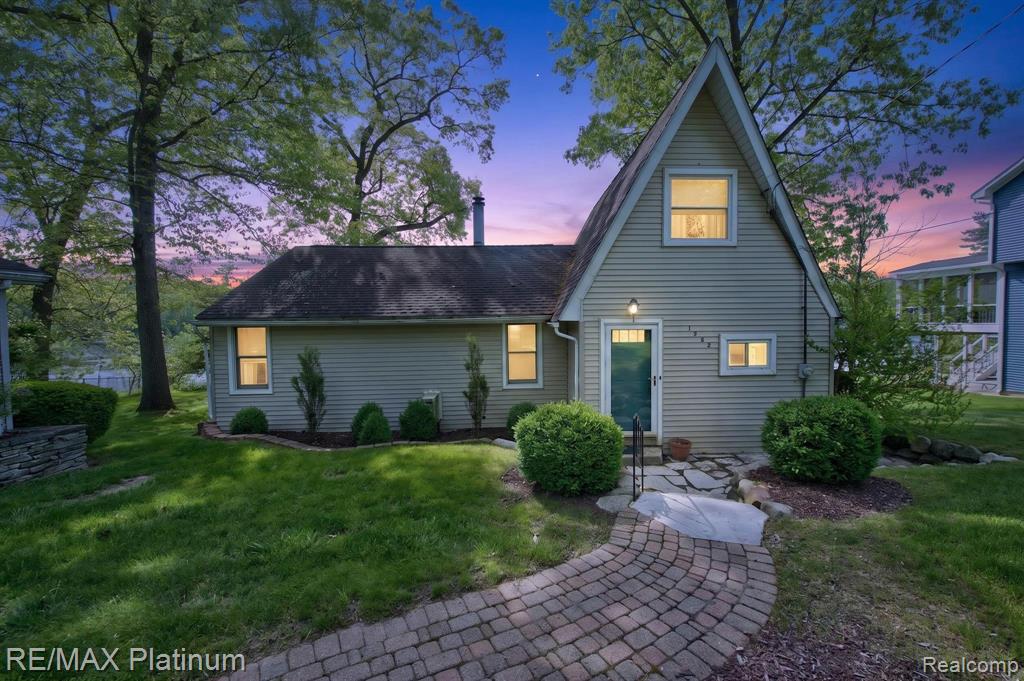 1464 Clark Lake Road, Brighton, MI 48114 — Photo 6