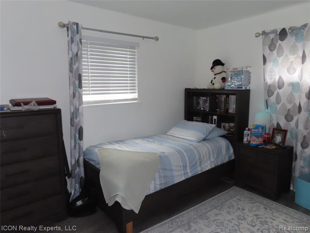 4438 Holmes Drive, Warren, MI 48092 — Photo 10