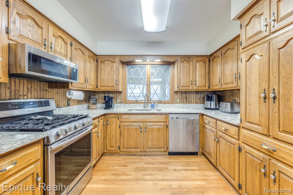 220 Worth Street, Sandusky, MI 48471 — Photo 16