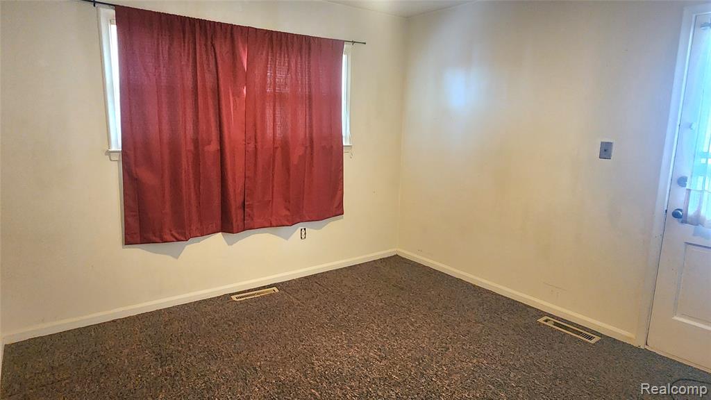 18217 Hamann Street, Riverview, MI 48193 — Photo 14