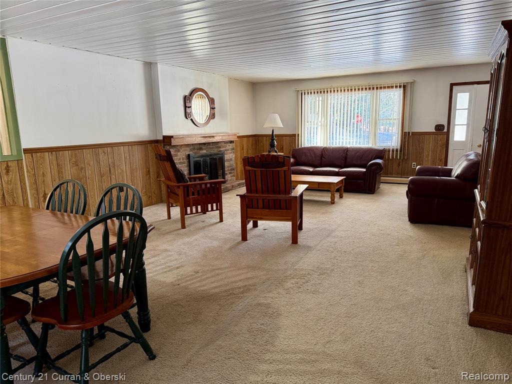 105 Northern Oaks Drive, Houghton Lake, MI 48629 — Photo 12