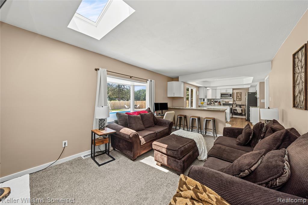 5795 LIMESTONE Drive, Troy, MI 48085 — Photo 27