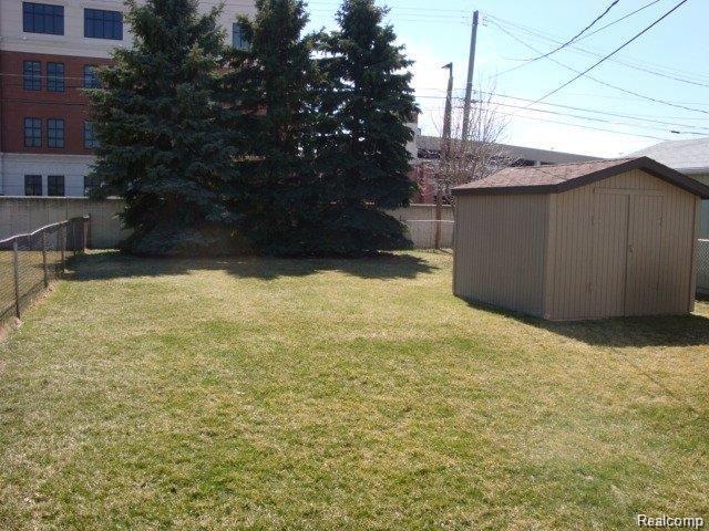 7450 GERALD, Warren, MI 48092 — Photo 13