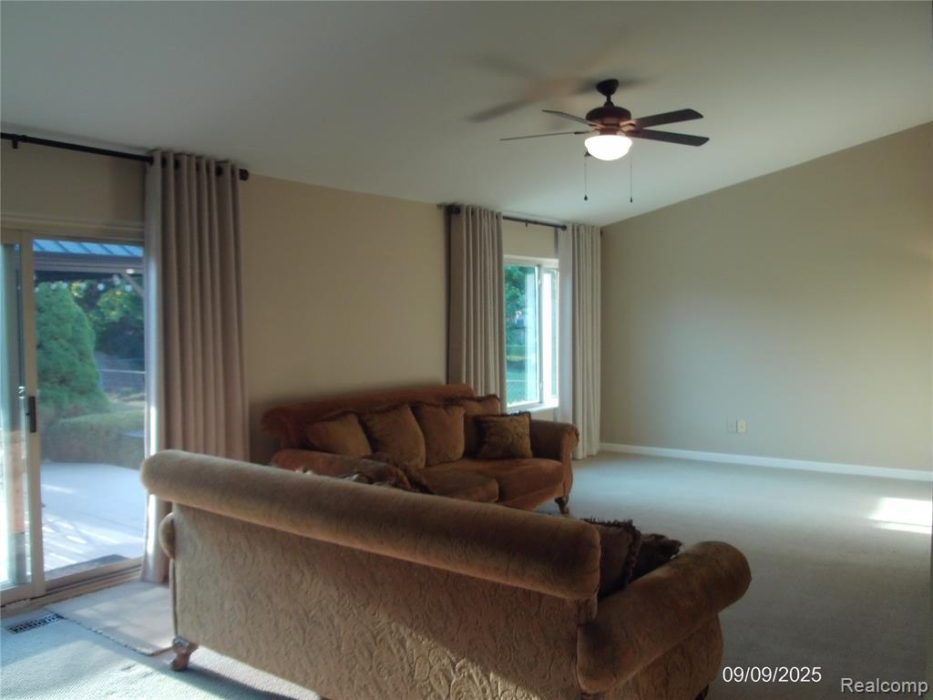 47641 Stephanie Drive, Macomb, MI 48044 — Photo 6