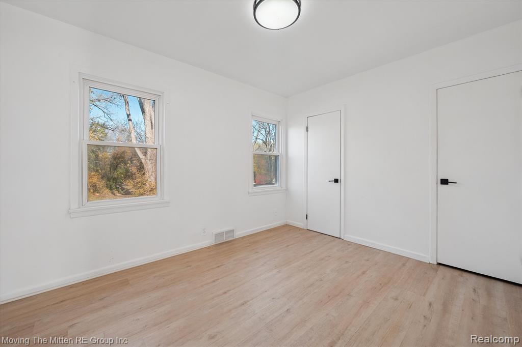 41190 Savage Road, Van Buren, MI 48111 — Photo 27