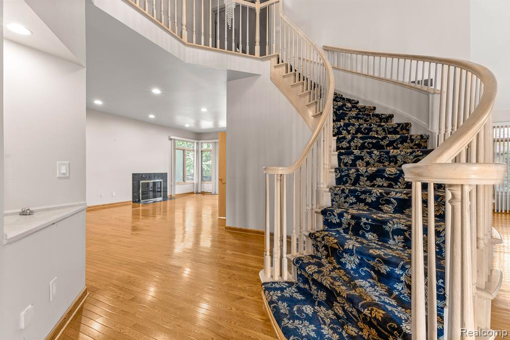 4 LEMINGTON, Dearborn, MI 48126 — Photo 27