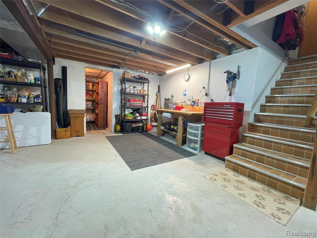 7666 Labo Road, South Rockwood, MI — Photo 35