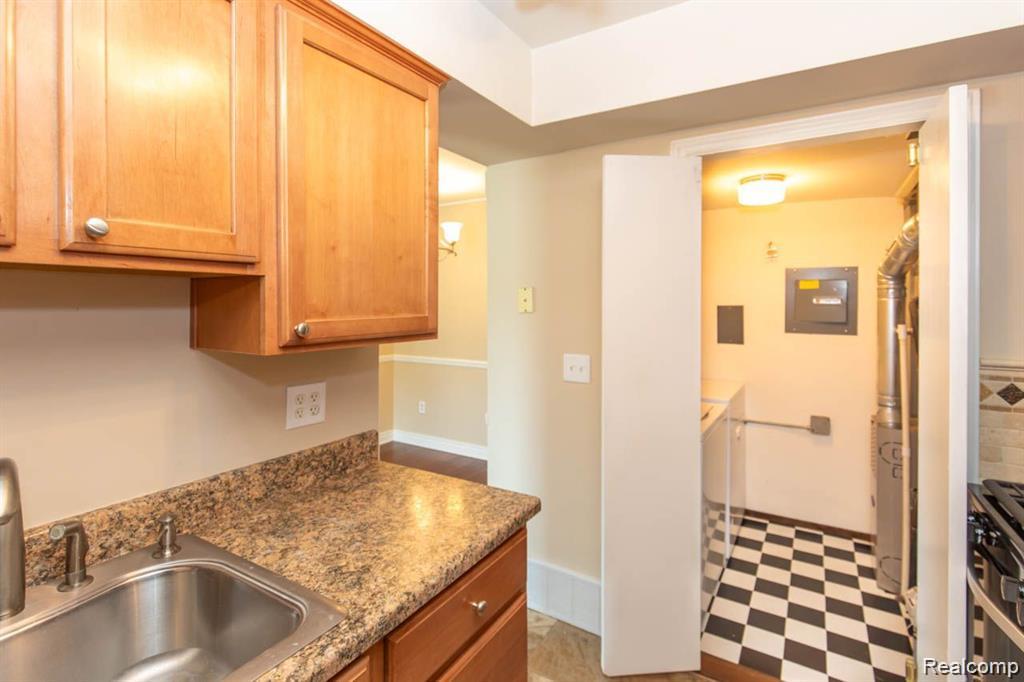 6832 New Providence Way, Canton, MI 48187 — Photo 12