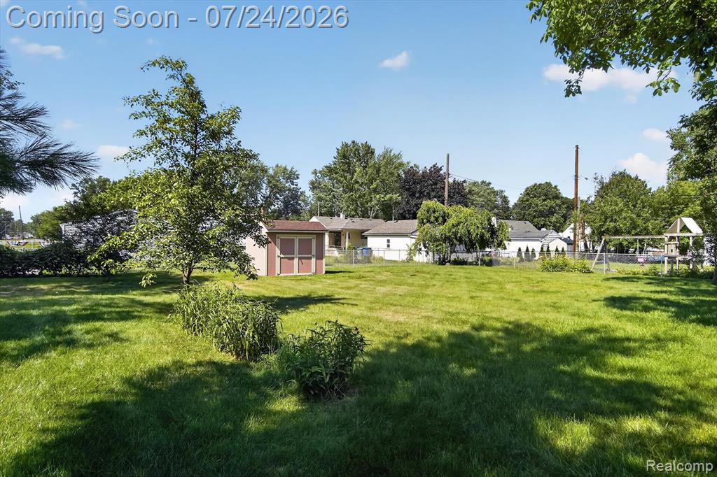 32740 Alvin Street, Garden City, MI — Photo 24