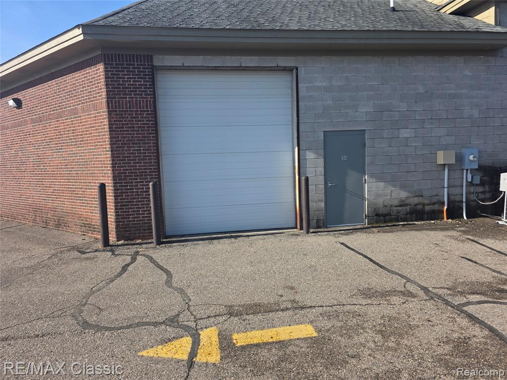 672 N MILFORD RD Road, Highland, MI — Photo 6
