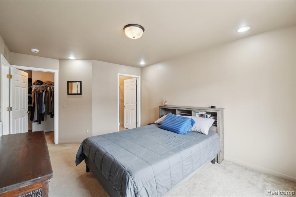 53128 E PROVIDENCE Drive, Shelby Twp, MI 48316 — Photo 14