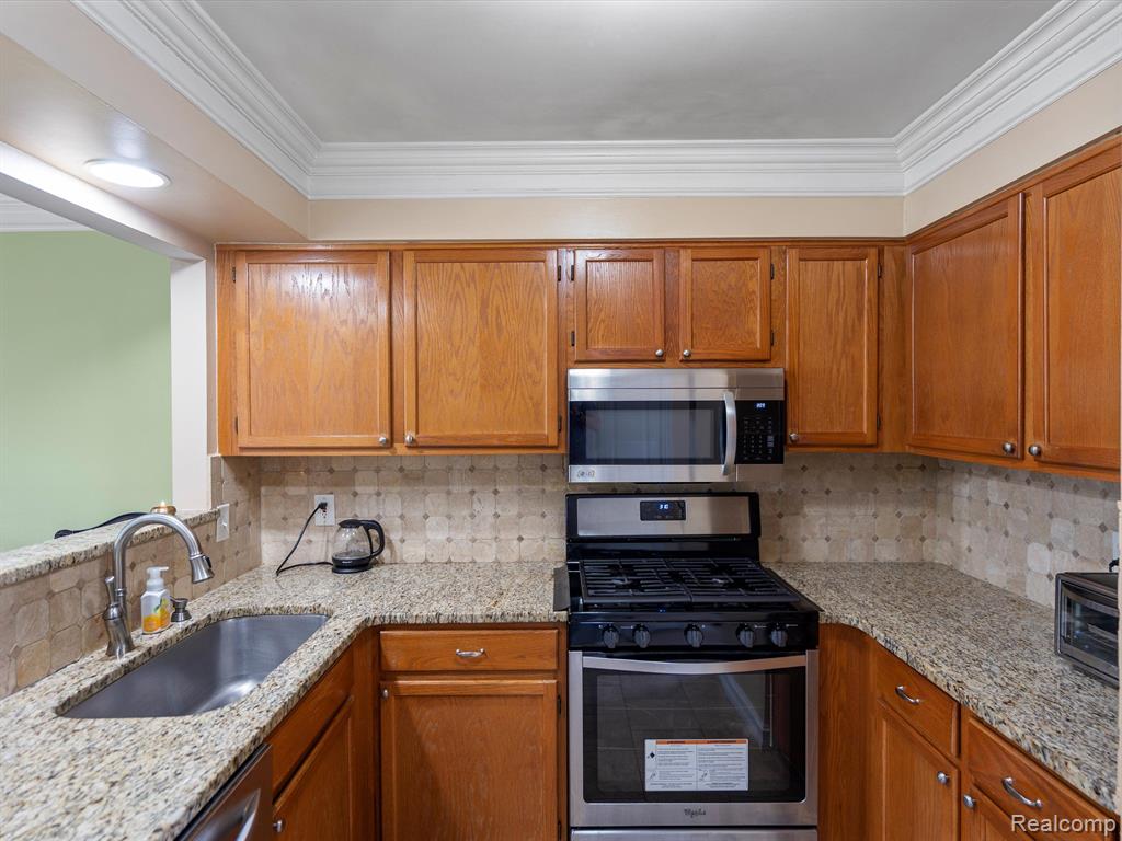 7323 S KINGSTON, Westland, MI — Photo 14