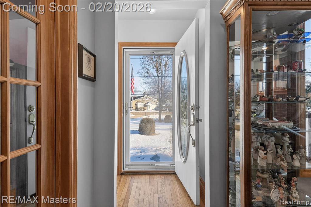 27429 W Huron River Drive, Flat Rock, MI 48134 — Photo 5