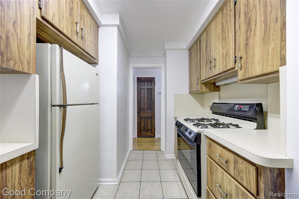 960 Columbia Road, Berkley, MI 48072 — Photo 12